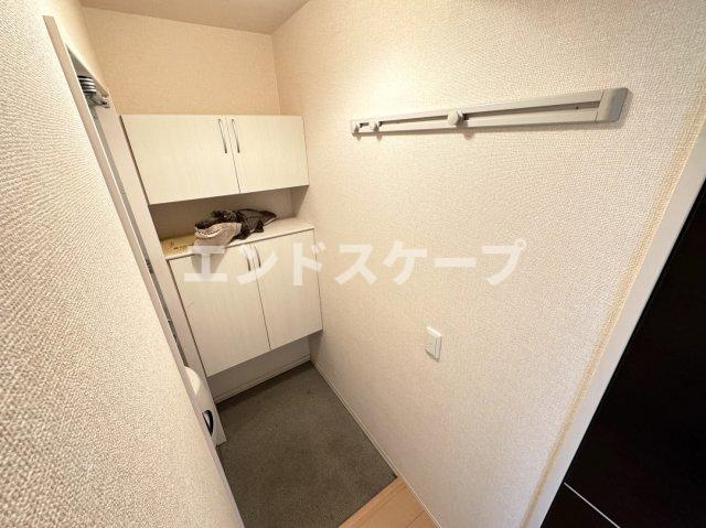 パークシャトーの玄関|高崎、前橋エリアのお部屋探しはエンドスケープまで！お客様の理想お聞かせ下さい♪