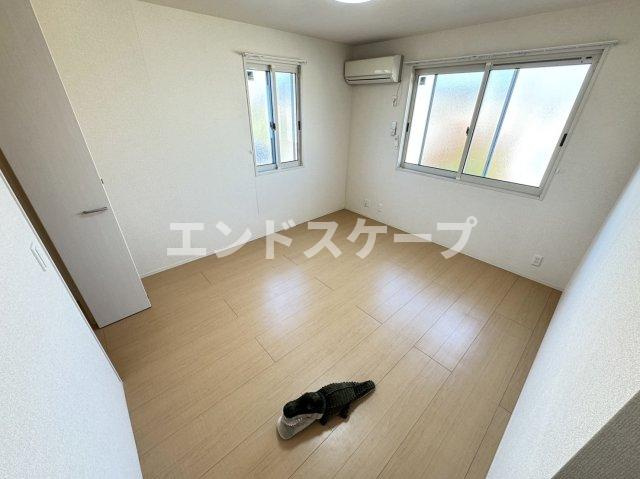 パークシャトーの居間・リビング|高崎、前橋エリアのお部屋探しはエンドスケープまで！お客様の理想お聞かせ下さい♪