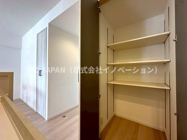 赤羽神谷サンハイツのキッチン|キッチン横に便利なパントリー完備！