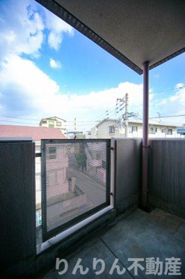 【バルコニー】 | ルモンド交成 | お洗濯にも便利なバルコニー付き