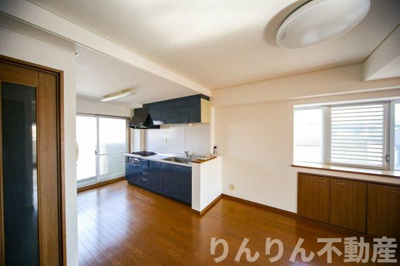 【居間・リビング】 | ルモンド交成 | 使いやすい居間です