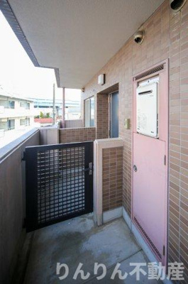 【玄関】 | ルモンド交成 | 落ち着いた玄関です