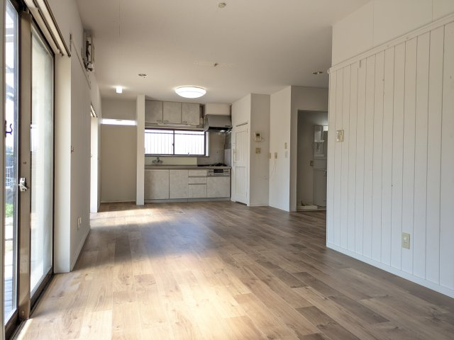 【居間・リビング】 | 山武市松ケ谷ロ　平屋中古戸建