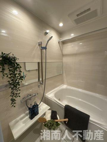 ダイアパレス湘南虹ケ浜オーシャンビューの浴室|コンパクトで使いやすいお風呂です