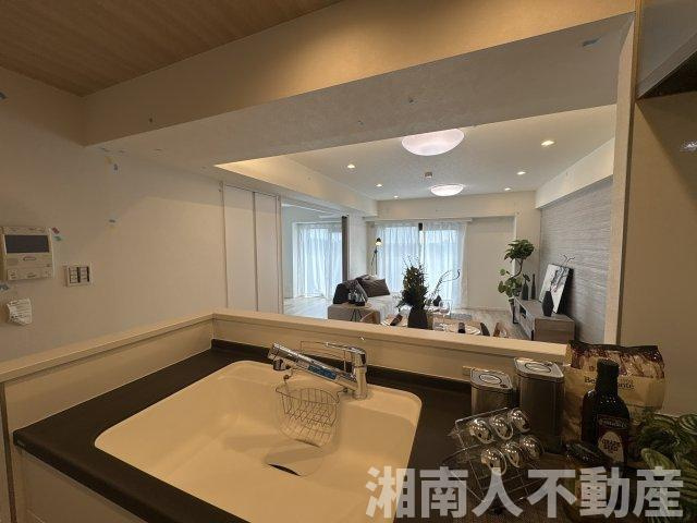 ダイアパレス湘南虹ケ浜オーシャンビューのキッチン|きれいなキッチンです