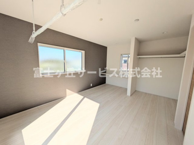 【寝室】 | 浜松市中央区雄踏町宇布見 2期 新築一戸建て 1号棟 | 寝室です