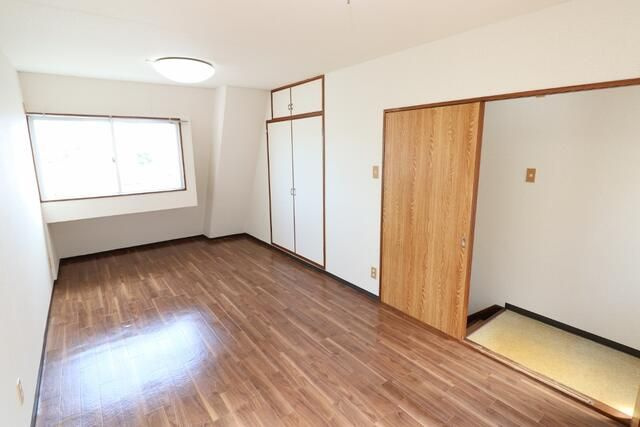 リベール根岸の居間・リビング