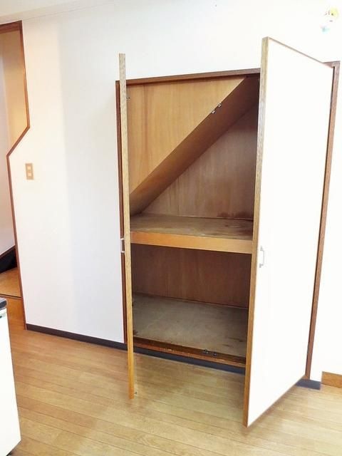 リベール根岸の収納