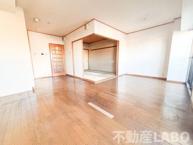 インフィルドハイツの洋室