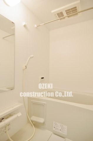 リーブルファイン大袋駅前の浴室