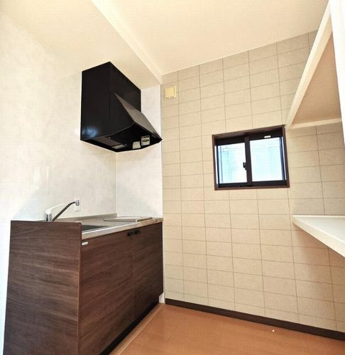 【キッチン】 | 【仲介手数料０円】藤沢市大庭　中古一戸建て | 藤沢市大庭　中古一戸建て