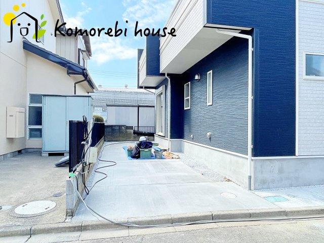 北本市二ツ家4丁目　新築一戸建て　ブルーミングガーデン　01の駐車場|撮影：'26/02/20