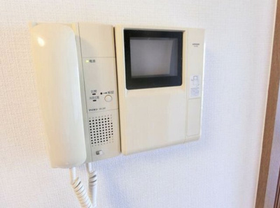 【内装】 | リーヴェルステージ横浜西 | TVモニターホン完備でセキュリティ面も安心