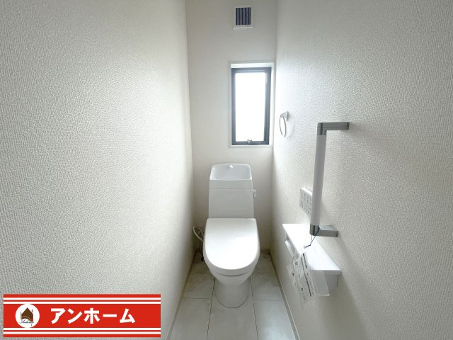 藤井寺市藤ヶ丘３丁目１号棟のトイレ|落ち着いたトイレです
