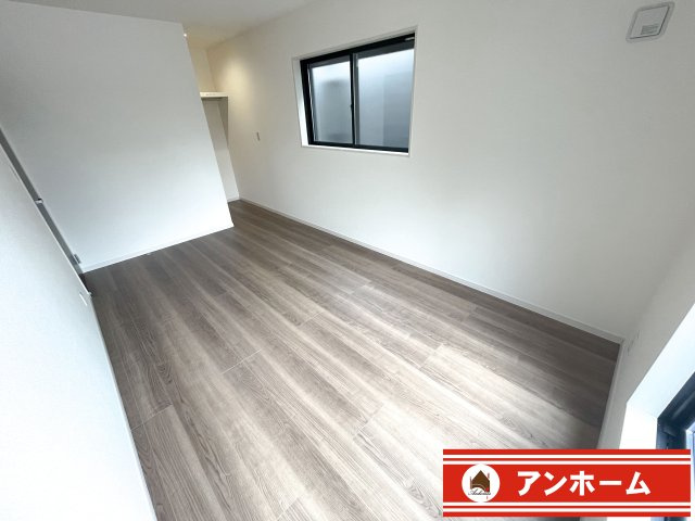 藤井寺市藤ヶ丘３丁目１号棟の洋室|落ち着いた色調の洋室です