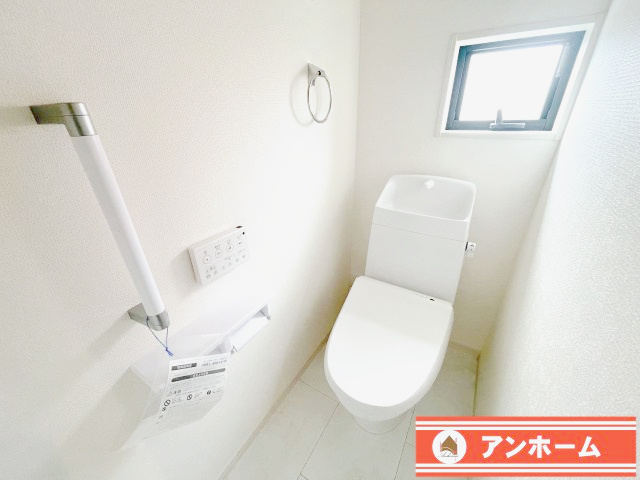 藤井寺市藤ヶ丘３丁目１号棟のトイレ|シンプルで使いやすいトイレです