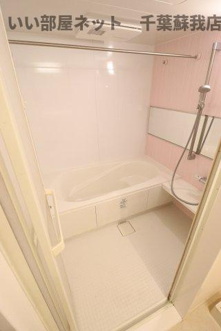 クレールコートの浴室|落ち着いた空間のお風呂です