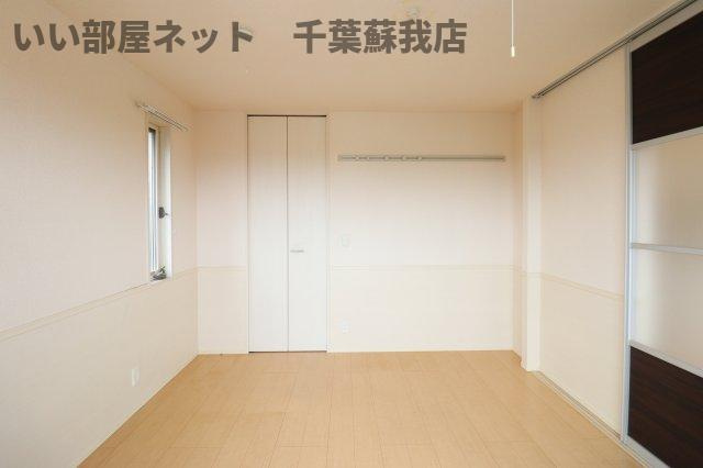 クレールコートの洋室|個人の部屋や寝室として使える洋室です