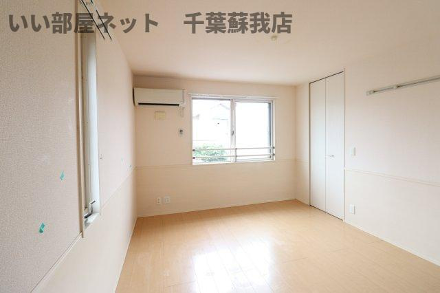 クレールコートの洋室|個人の部屋や寝室として使える洋室です