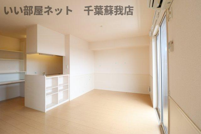 クレールコートの居間・リビング|リビングです