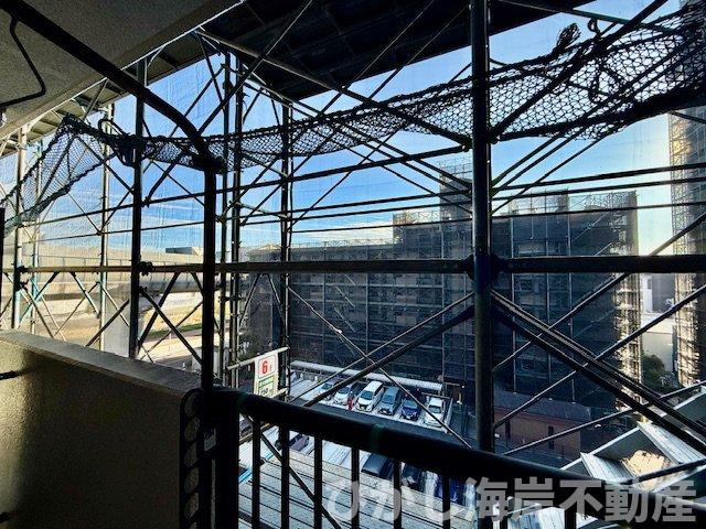 ベルパーク湘南茅ヶ崎E館の展望|大規模修繕中　バルコニーからの眺望
