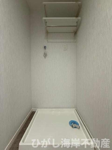 ベルパーク湘南茅ヶ崎E館のランドリースペース|新規リフォーム完了！　洗濯機置場