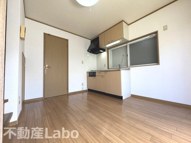 レインボータウン中田のキッチン