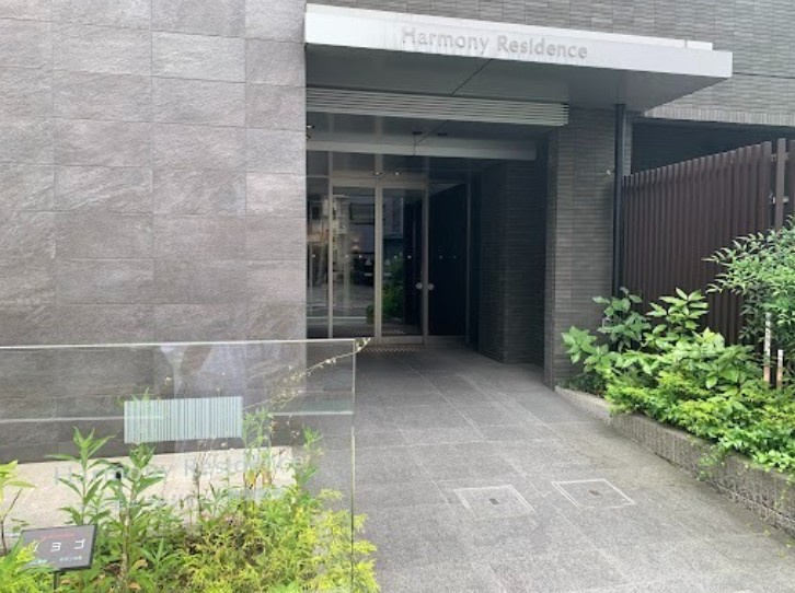 【エントランス】