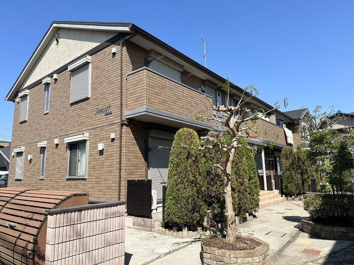 サンセットの外観