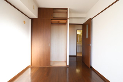 【寝室】 | インディペンデンスハイツ