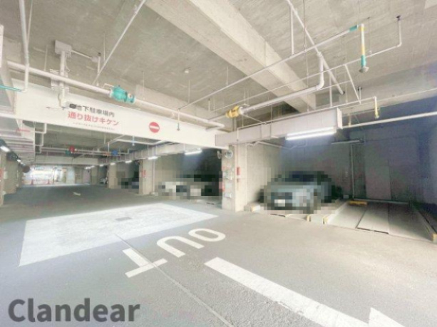 シテヌーブ北千住30A棟の駐車場|ドキドキの新生活も、安心してスタート。ぴったりの住まいを見つけませんか？クランディアが一緒に住まい選びをサポートします‼　まずは、お気軽にお問合せください　＃クランディア