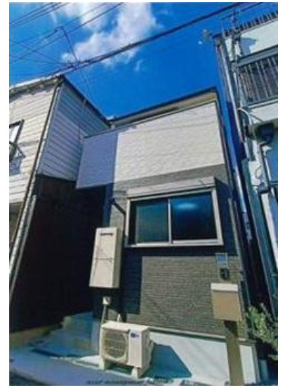 F.RISE AWAJI EASTの外観