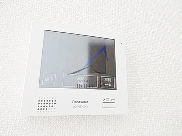 ハイムつくばの設備|モニター付きインターホンです。