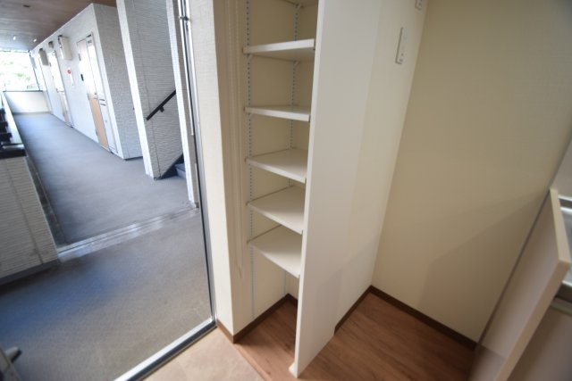 ベイシティの玄関|シューズボックス