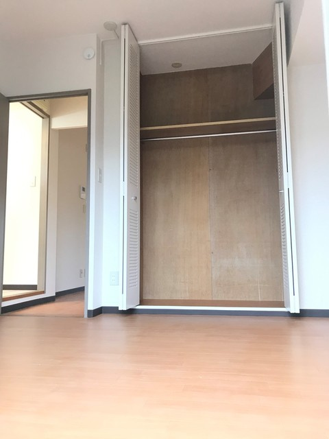 アゼリア岡津の洋室|洋室２　※現況優先