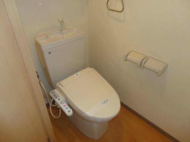 ＡＮビルのトイレ|シャワー付トイレ