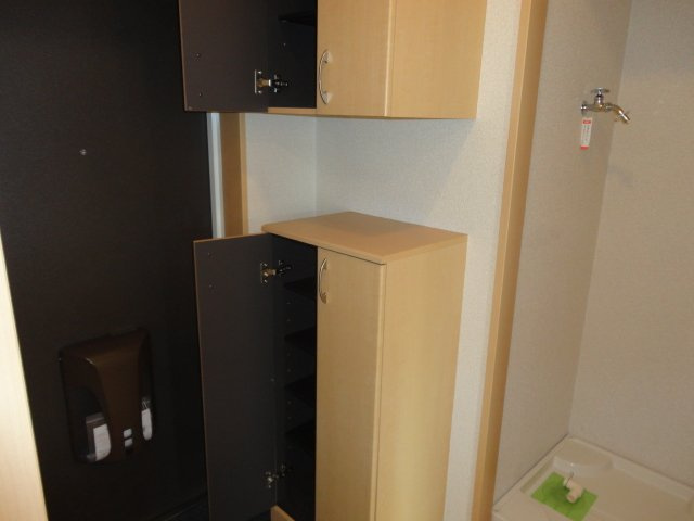 ＡＮビルの収納|玄関収納