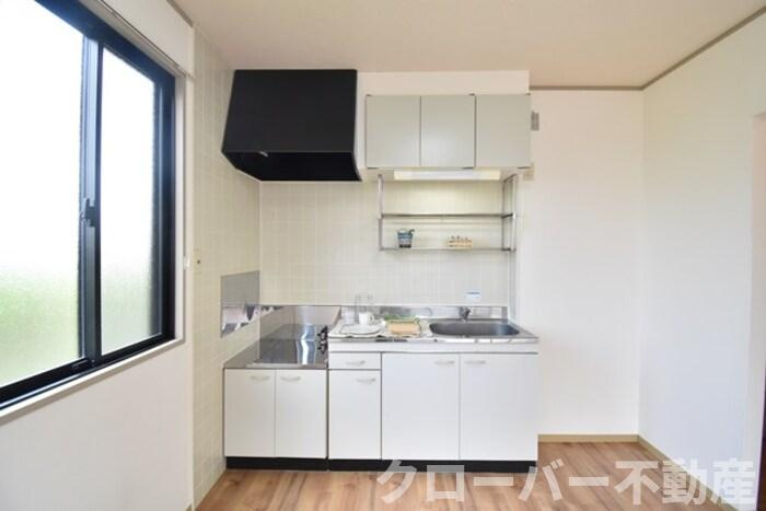 メゾン・シャルム A棟のキッチン|キッチン