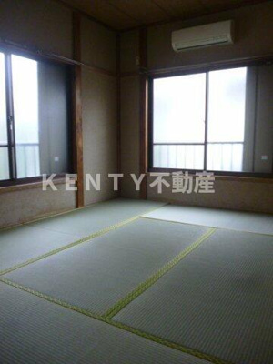 【寝室】 | クリーンハイツ | 落ち着いた色調の寝室です