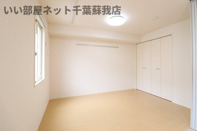 レムロード・Ｍの洋室|落ち着いた色調の洋室です