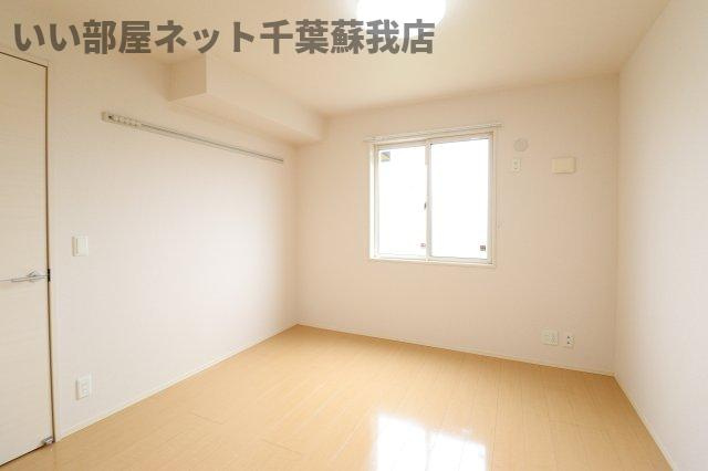 レムロード・Ｍの寝室|落ち着いた色調の寝室です