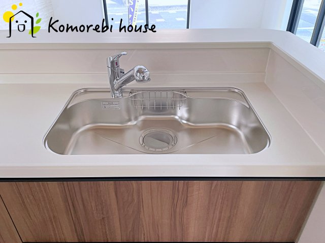 さいたま市東大宮　6期　新築一戸建て　グラファーレ　02のキッチン|使いやすいキッチンです