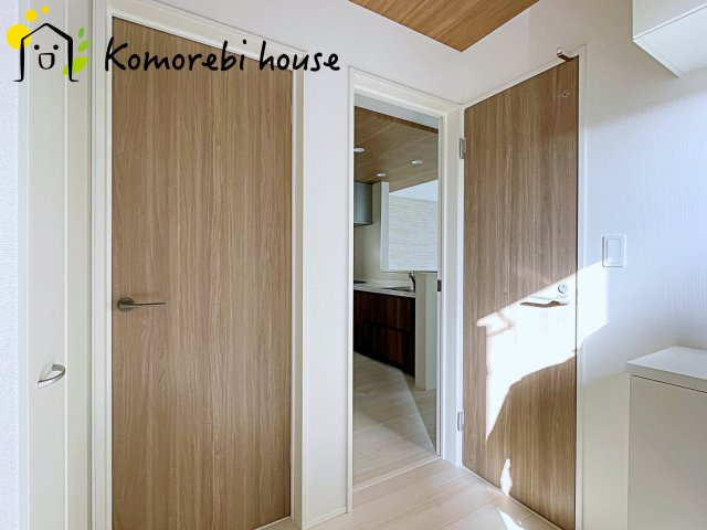 さいたま市東大宮　6期　新築一戸建て　グラファーレ　02の玄関|毎日通る玄関はこちらです