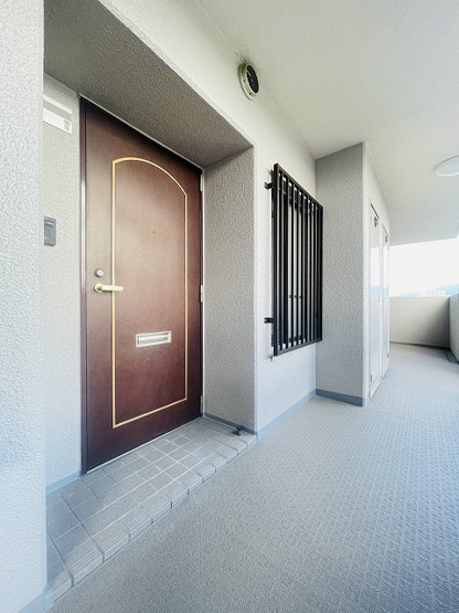 【玄関】 | ファミール二日市