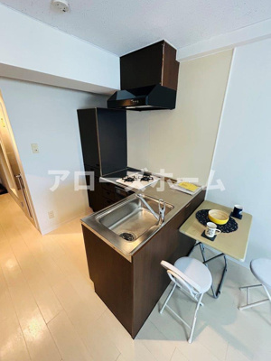 【キッチン】 | ラ・ターブル西神戸 | ※室内写真はモデルルームです。家具等は付属しません。