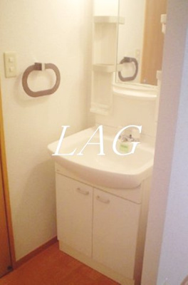 【独立洗面台】 | ドルフ国立 | 独立洗面台です。