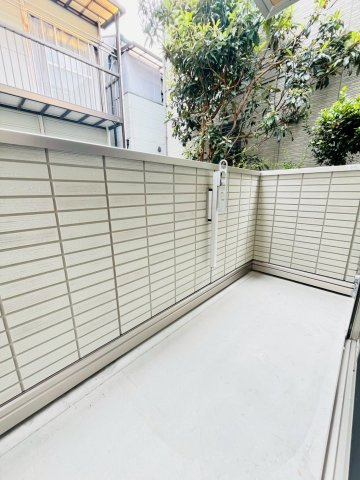 LaMaison大田町のバルコニー