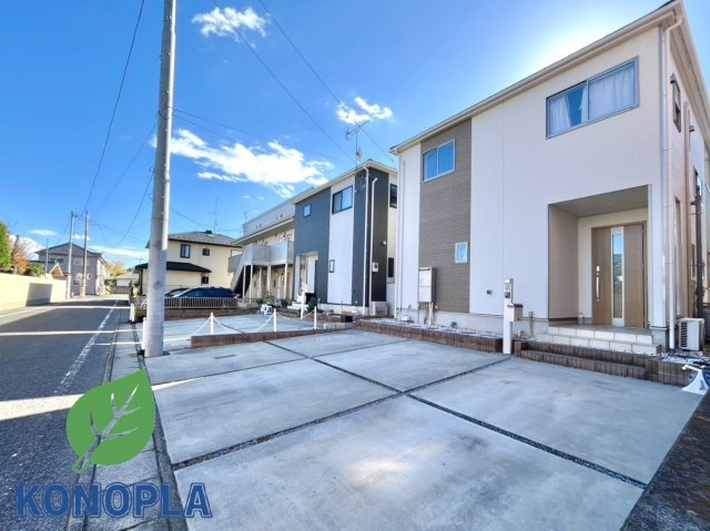 【中古戸建】邑楽郡大泉町朝日3丁目の外観|■外観｜ここから始まる「日常」はご家族にとってかけがえのない時間となります。少しでも豊かに、快適に。