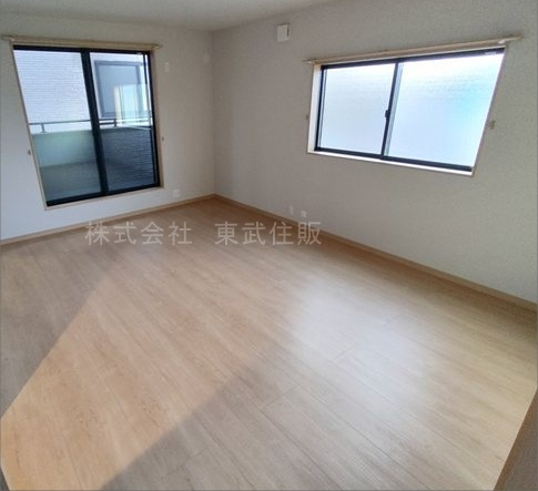 【居間・リビング】の画像