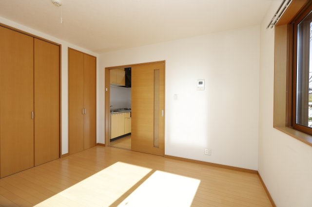 ハイツマコトCの洋室